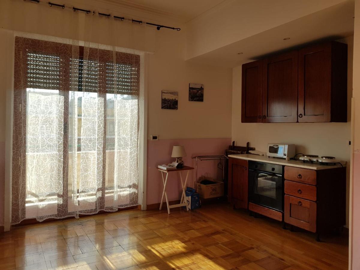 Rent Rooms Filomena E Francesca Rome Exterior photo